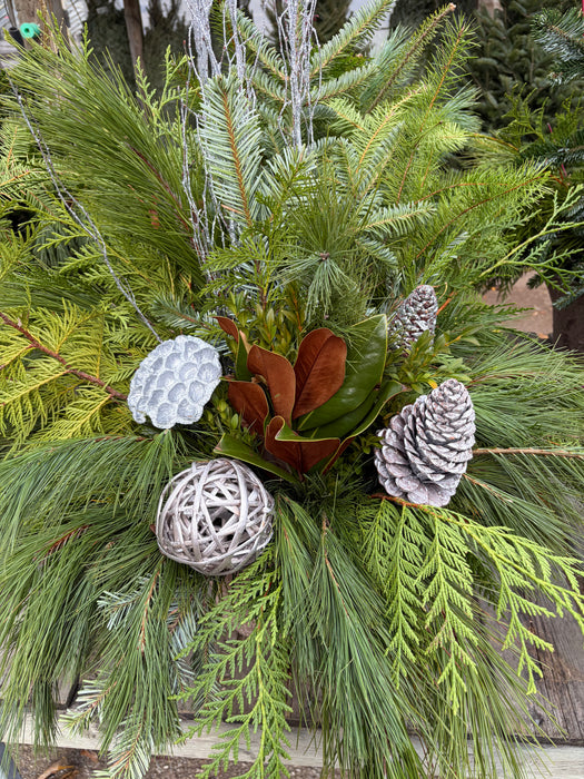 OUTDOOR GREENERY POT - LOTS OF DIFFERENT SIZES - CLICK HERE AND SCROLL DOWN