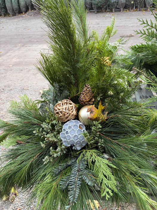 OUTDOOR GREENERY POT - LOTS OF DIFFERENT SIZES - CLICK HERE AND SCROLL DOWN