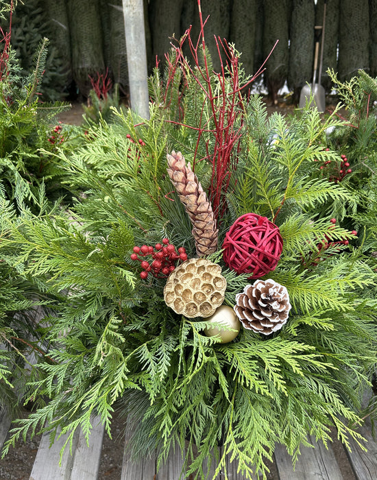 OUTDOOR GREENERY POT - MEDIUM  - SPARKLY STICKS